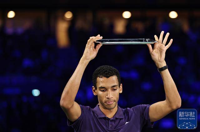 竞彩世界杯-网球丨巴黎大师赛：辛纳夺冠