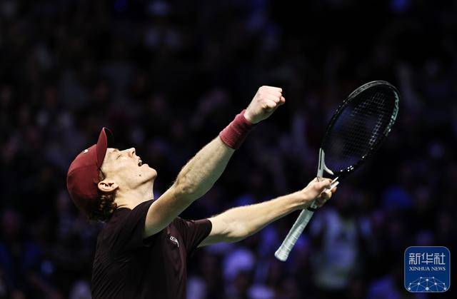 竞彩世界杯-网球丨巴黎大师赛：辛纳夺冠